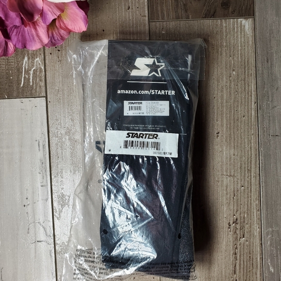 NWT Starter Black & White Unisex Adult Soccer Socks Size Medium 2 pack - Picture 5 of 8